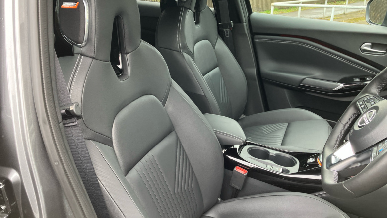 Nissan Juke 1.0 DiG-T Tekna 5dr Petrol Hatchback